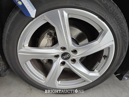 Audi A6 Limousine 40 S edition TDI 204pk 2021 (Origineel-NL), L-536-BT