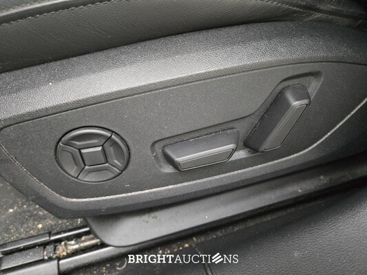 Audi A6 Limousine 40 S edition TDI 204pk 2021 (Origineel-NL), L-536-BT