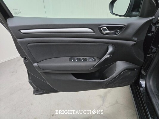 Renault Mégane Estate Business Zen 1.3 TCe 116pk 2021 (Origineel-NL), K-692-SR