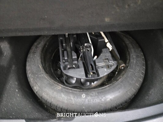 Renault Mégane Estate Business Zen 1.3 TCe 116pk 2021 (Origineel-NL), K-692-SR