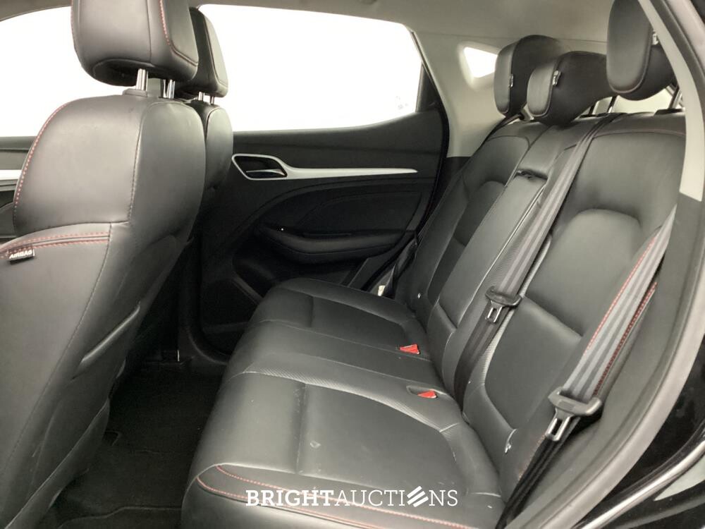 MG MG ZS EV EV Long Range Luxury 70 kWh 156pk 2021 (Origineel-NL), N-430-PS