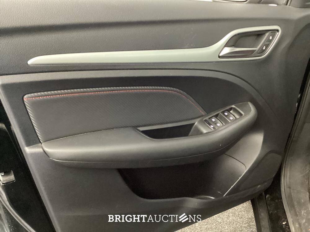 MG MG ZS EV EV Long Range Luxury 70 kWh 156pk 2021 (Origineel-NL), N-430-PS