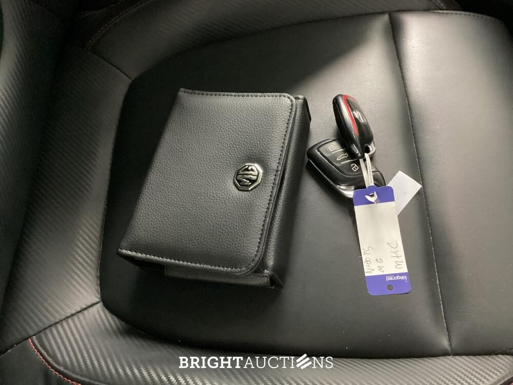 MG MG ZS EV EV Long Range Luxury 70 kWh 156pk 2021 (Origineel-NL), N-430-PS