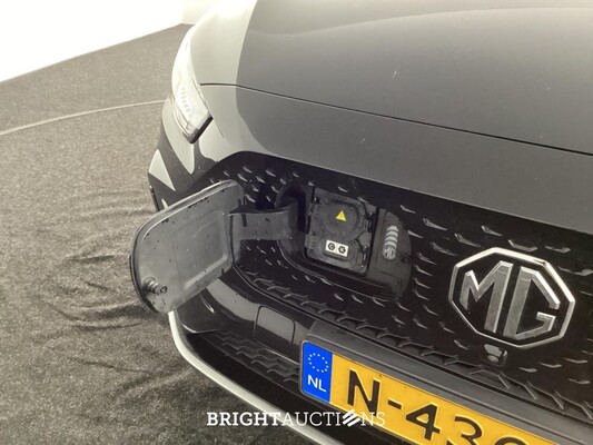 MG MG ZS EV EV Long Range Luxury 70 kWh 156pk 2021 (Origineel-NL), N-430-PS