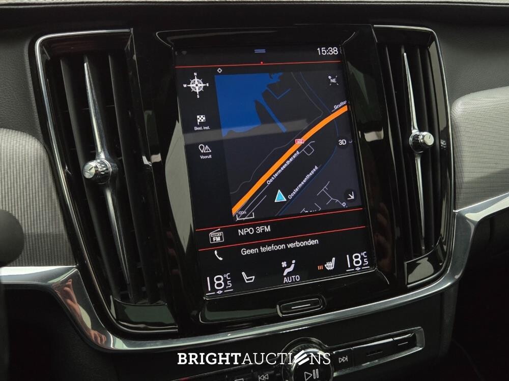 Volvo S90 T8 Inscription 2.0 AWD 303pk 2019, J-857-GG