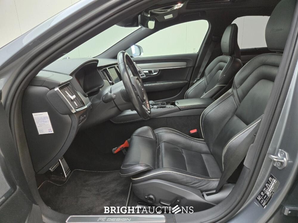 Volvo S90 T8 Inscription 2.0 AWD 303hp 2019, J-857-GG