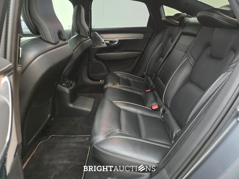 Volvo S90 T8 Inscription 2.0 AWD 303hp 2019, J-857-GG
