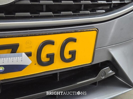 Volvo S90 T8 Inscription 2.0 AWD 303pk 2019, J-857-GG