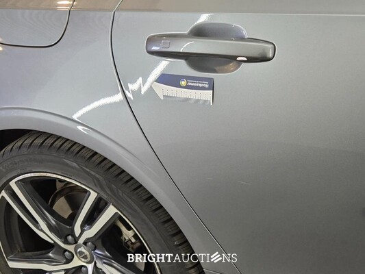 Volvo S90 T8 Inscription 2.0 AWD 303pk 2019, J-857-GG
