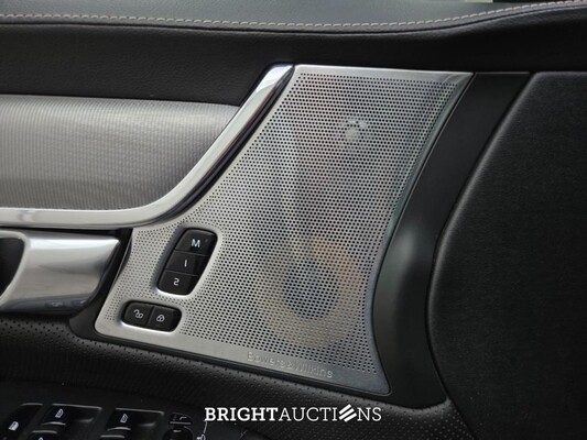 Volvo S90 T8 Inscription 2.0 AWD 303pk 2019, J-857-GG