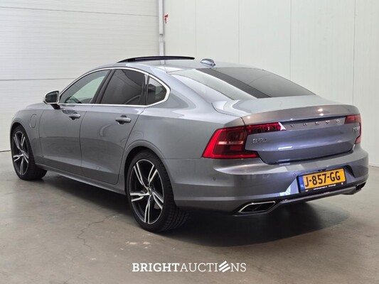Volvo S90 T8 Inscription 2.0 AWD 303hp 2019, J-857-GG