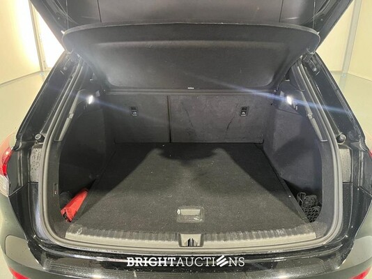 Audi Q4 e-tron 40 Launch edition S Competition 77 kWh 204pk 2022 (Origineel-NL), P-408-DF