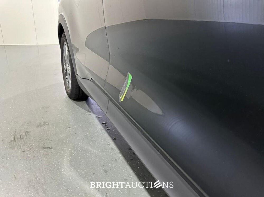 Ford Mustang Mach-E RWD 75 kWh 269pk 2021 (Origineel-NL), N-782-JV