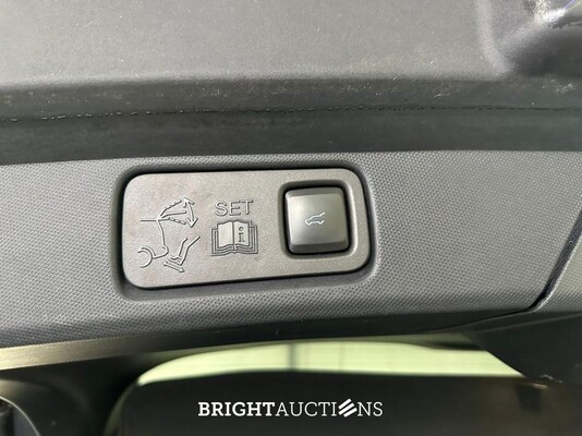 Ford Mustang Mach-E RWD 75 kWh 269pk 2021 (Origineel-NL), N-782-JV