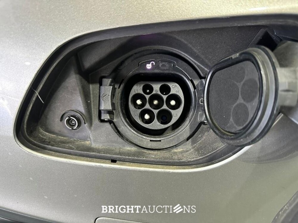 Mercedes-Benz C 300 e Business Solution AMG Limited 333pk 2021 (Origineel-NL) C-klasse, L-015-BF