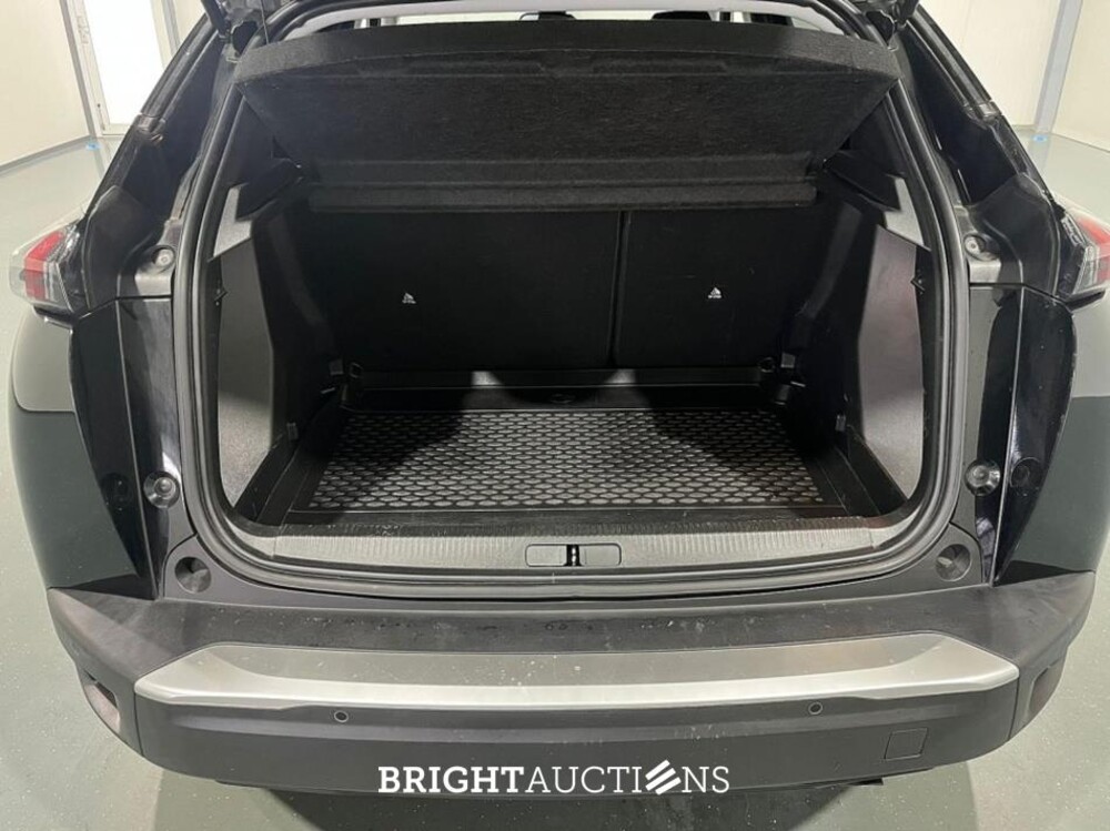 Peugeot 2008 100 Allure 1.2 PureTech 102pk 2022 (Origineel-NL), P-689-GX