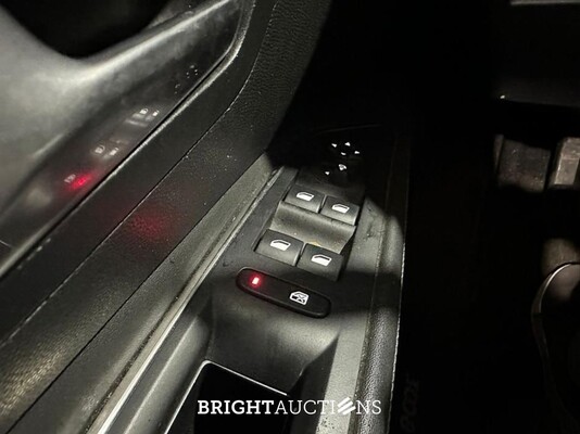 Peugeot 3008 Blue Lease Premium 1.2 PureTech 131hp 2020 (Original-NL), H-973-HN