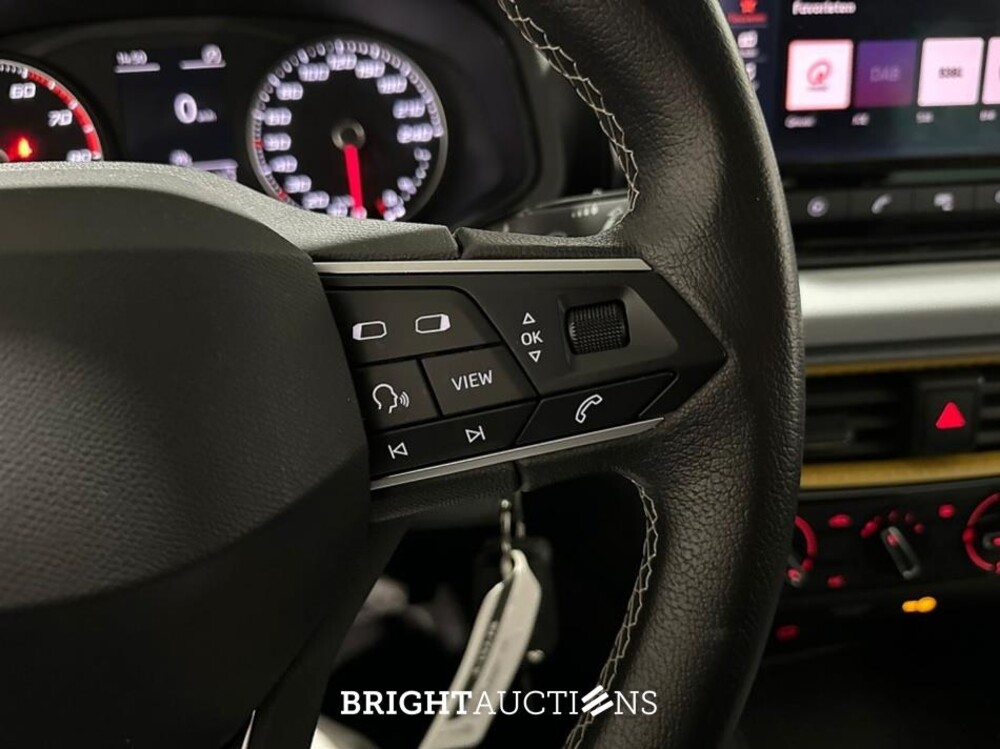 SEAT Ibiza MPI 1.0 80pk 2022, R-152-FB