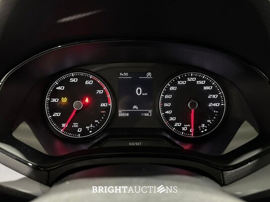 SEAT Ibiza MPI 1.0 80pk 2022, R-152-FB