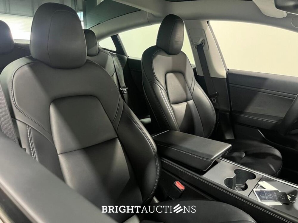 Tesla Model 3 Standard RWD Plus 60 kWh 238hp 2021 (Original-NL), K-915-VR