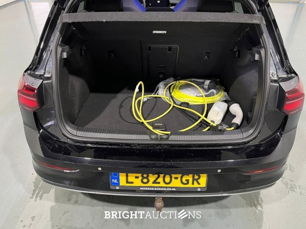 Volkswagen Golf eHybrid GTE 1.4 258pk 2021 (Origineel-NL), L-820-GR