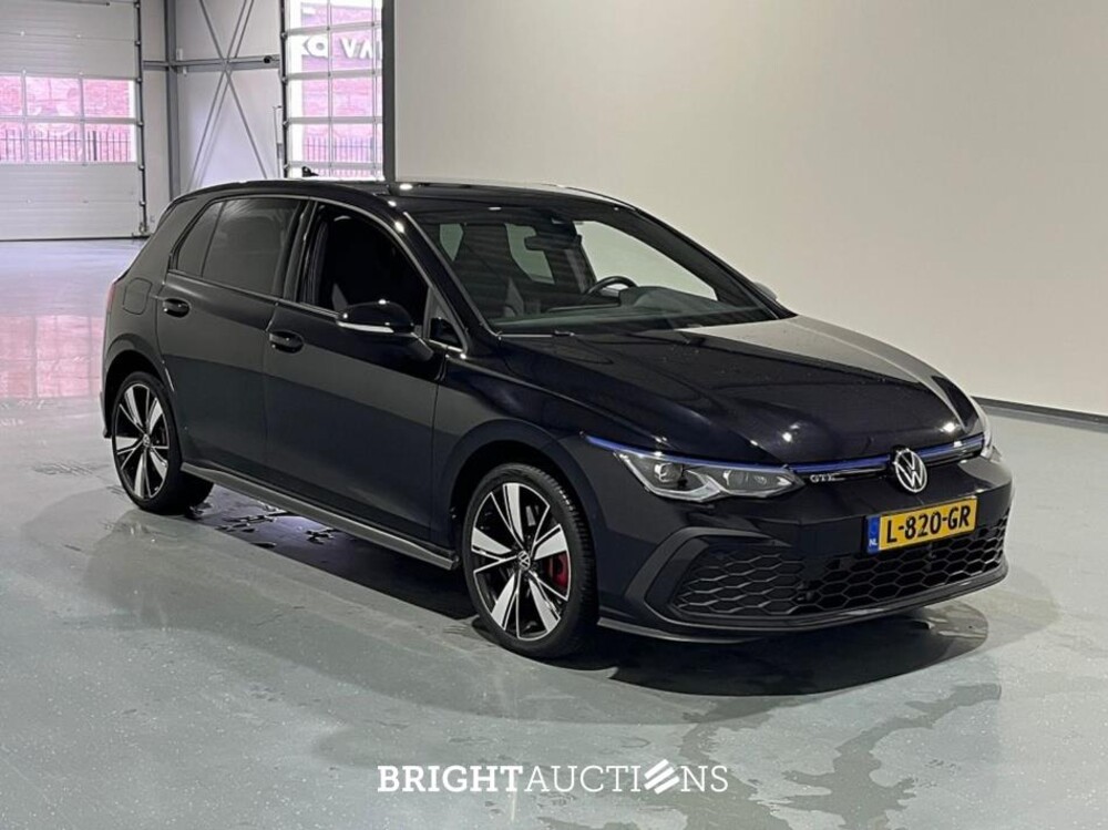 Volkswagen Golf eHybrid GTE 1.4 258hp 2021 (Original-NL), L-820-GR