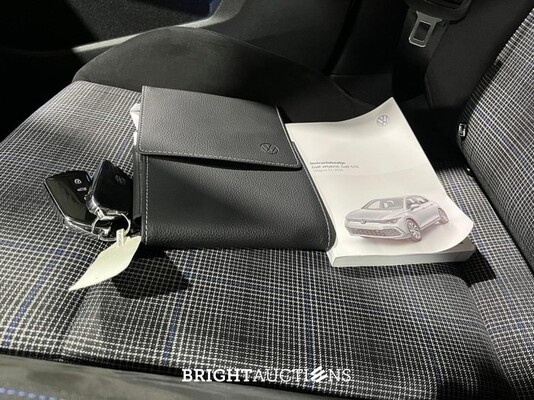 Volkswagen Golf eHybrid GTE 1.4 258pk 2021 (Origineel-NL), L-820-GR