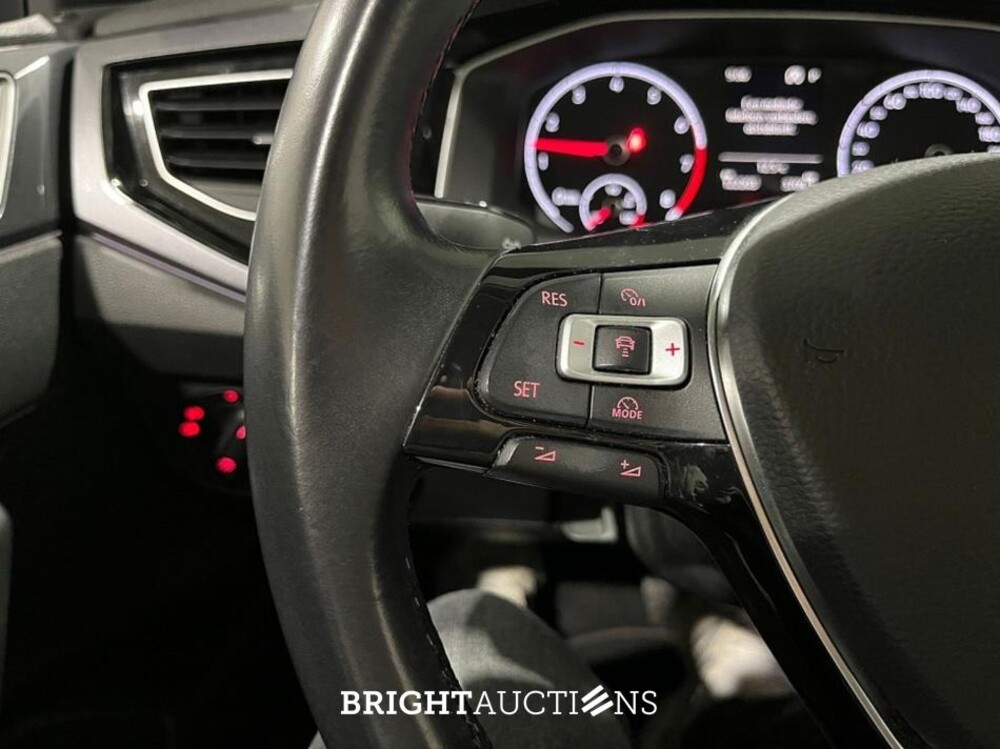 Volkswagen Polo Highline 1.0 TSI 116hp 2019 (Original-NL), XT-082-P