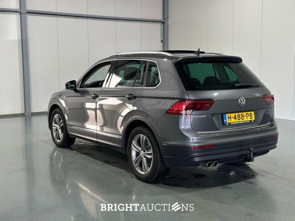 Volkswagen Tiguan Comfortline Business 1.5 TSI 131pk 2020 (Origineel-NL), H-488-PB