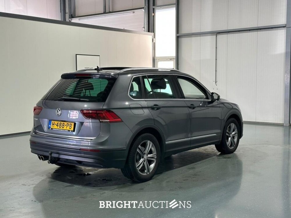 Volkswagen Tiguan Comfortline Business 1.5 TSI 131pk 2020 (Origineel-NL), H-488-PB
