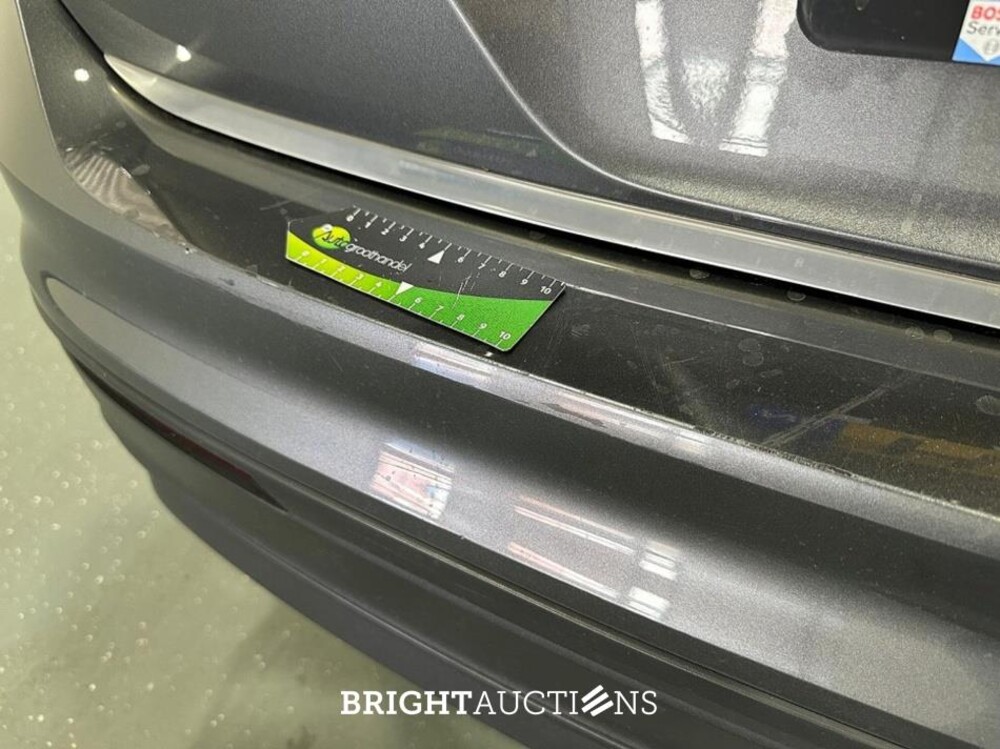 Volkswagen Tiguan Comfortline Business 1.5 TSI 131pk 2020 (Origineel-NL), H-488-PB