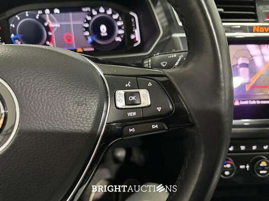 Volkswagen Tiguan Comfortline Business 1.5 TSI 131pk 2020 (Origineel-NL), H-488-PB