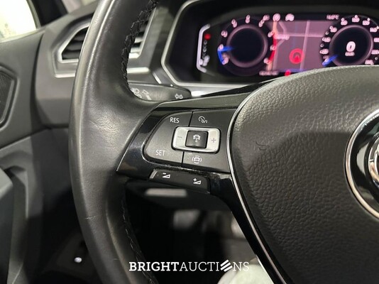 Volkswagen Tiguan Comfortline Business 1.5 TSI 131pk 2020 (Origineel-NL), H-488-PB