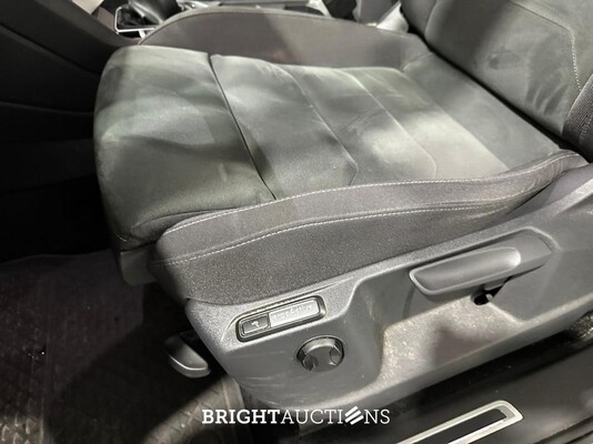 Volkswagen Tiguan Comfortline Business 1.5 TSI 131pk 2020 (Origineel-NL), H-488-PB