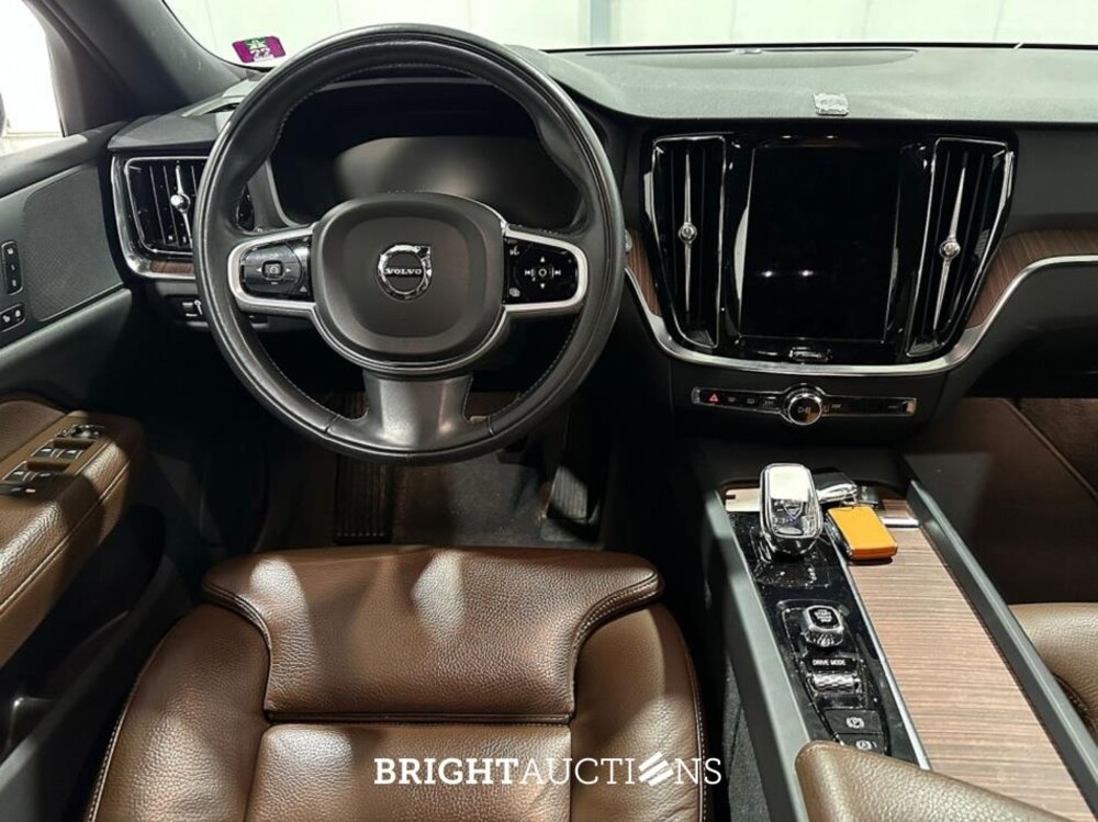 Volvo V60 B3 Inscription 2.0 163pk 2021 (Origineel-NL), K-020-SZ