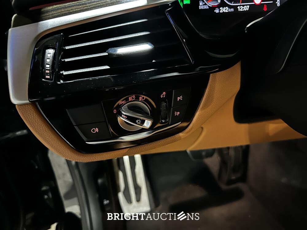 BMW 530d High Executive M-Sport 286hp 2020 5er Touring G31, N-026-XZ