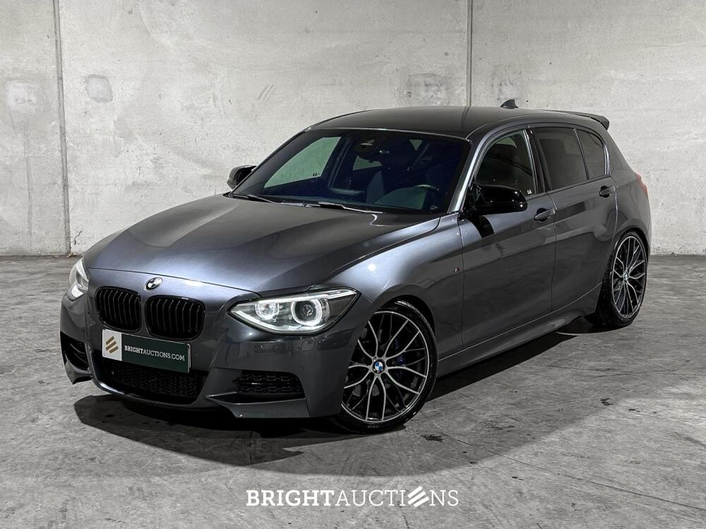 BMW M135i xDrive 320pk 2013 (Origineel-NL) 5-serie F20, 9-KHH-43