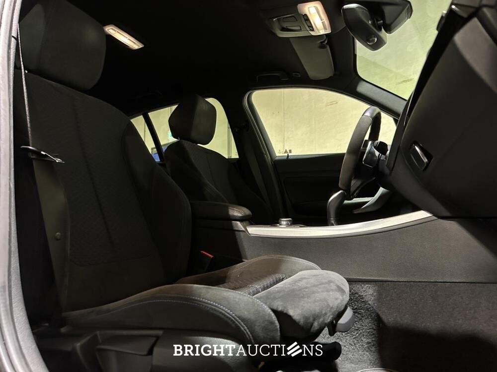 BMW M135i xDrive 320PS 2013 (Original-NL) 5-er Serie F20, 9-KHH-43