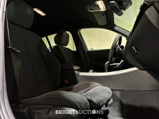 BMW M135i xDrive 320PS 2013 (Original-NL) 5-er Serie F20, 9-KHH-43