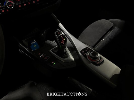 BMW M135i xDrive 320PS 2013 (Original-NL) 5-er Serie F20, 9-KHH-43