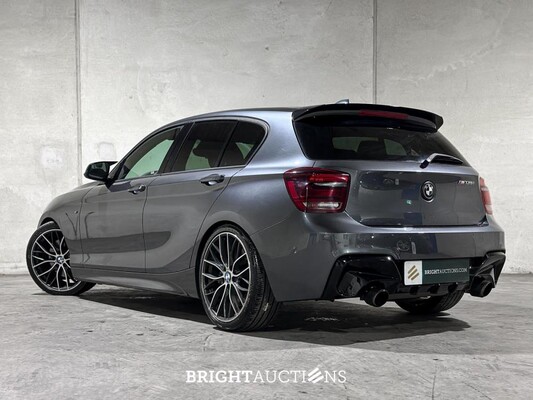 BMW M135i xDrive 320pk 2013 (Origineel-NL) 5-serie F20, 9-KHH-43