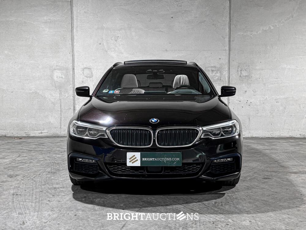 BMW 530i High Executive Edition 252pk 2020 (Origineel-NL) 5-serie G31, H-256-RV