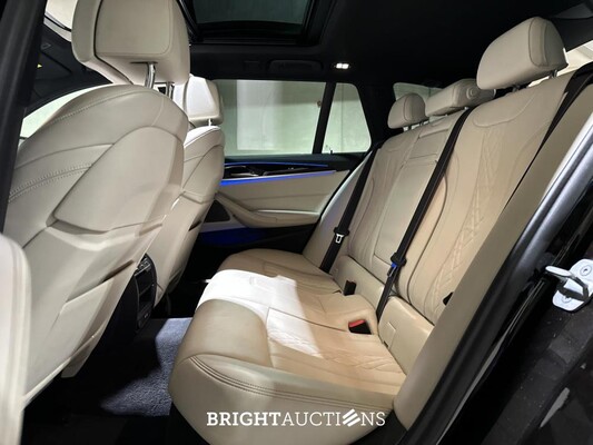 BMW 530i High Executive Edition 252pk 2020 (Origineel-NL) 5-serie G31, H-256-RV