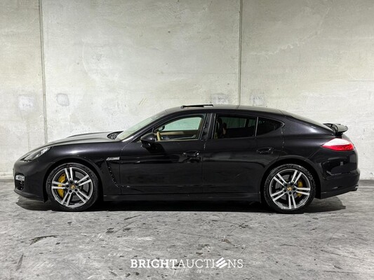 Porsche Panamera GTS 4.8 V8 Sport-Chrono 430hp 2012, 9-TLZ-26