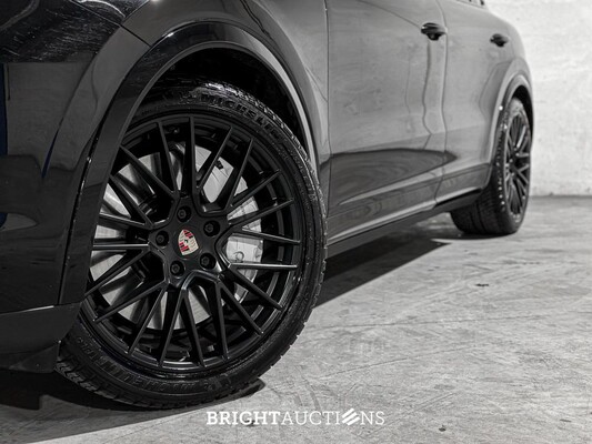 Porsche Cayenne Coupe Turbo 4.0 V8 549pk 2019, J-757-HF