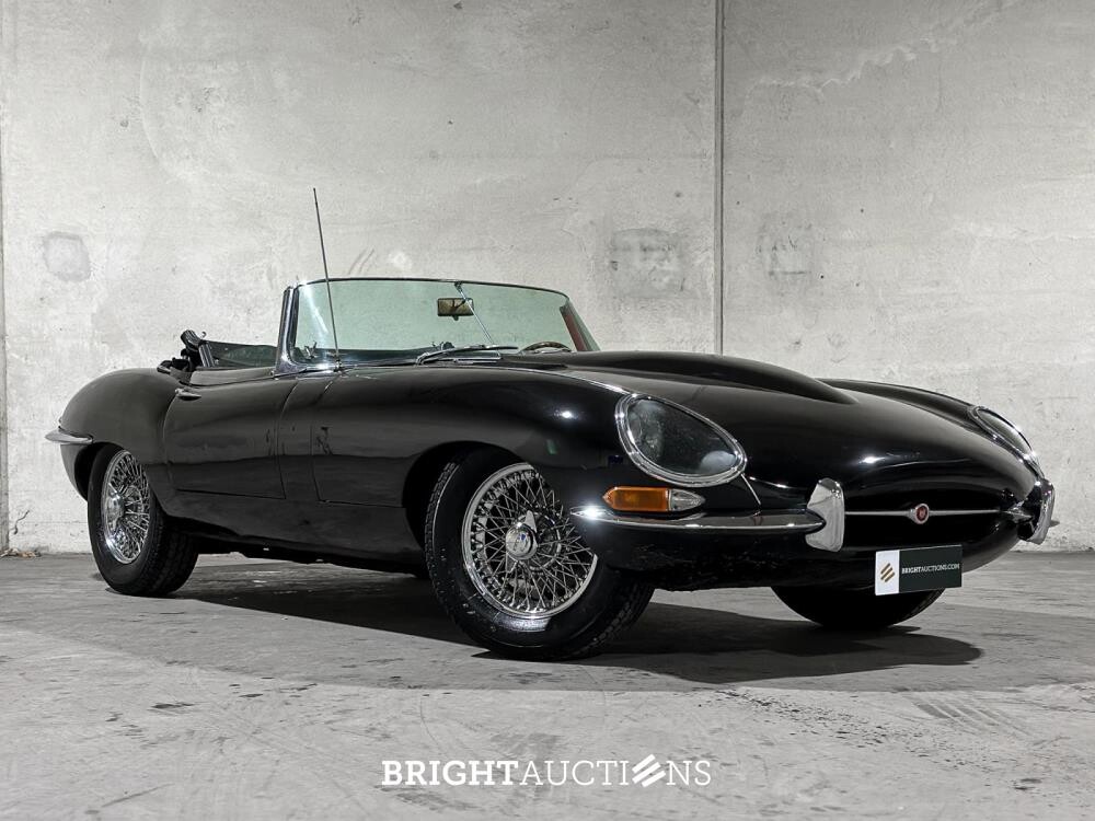 Jaguar E-Type Roadster 3.8 XK sechsreihig Serie 1 1963