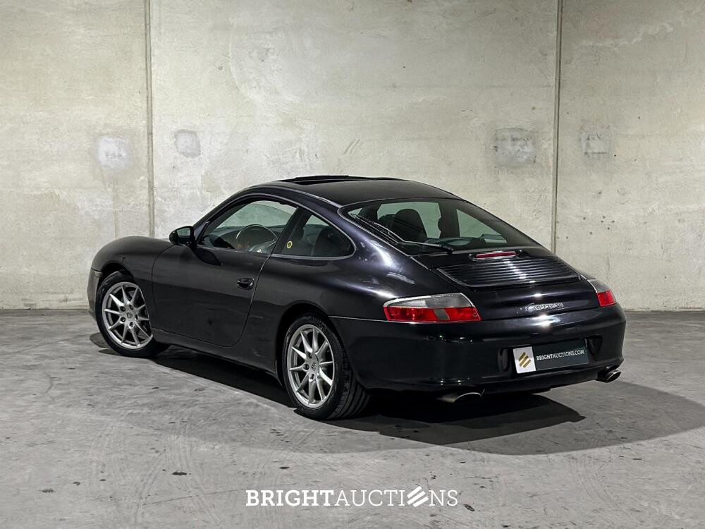 Porsche 911 Carrera 3.6 996 320pk 2002 Youngtimer (65.000 mijlen)