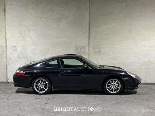 Porsche 911 Carrera 3.6 996 320pk 2002 Youngtimer (65.000 mijlen)