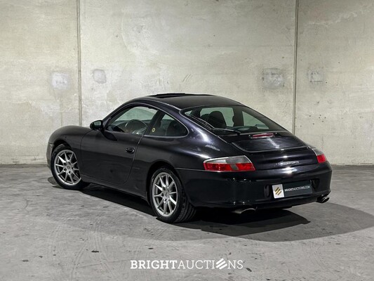 Porsche 911 Carrera 3.6 996 320pk 2002 Youngtimer (65.000 mijlen)
