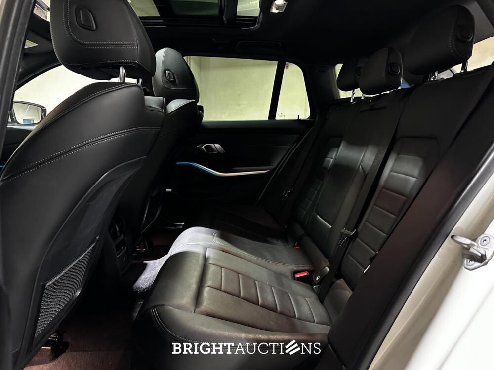 BMW 320e Touring Business Edition Plus M-Sport 204hp 2022 (Original-NL + 1. Besitzer) 3er G21, P-991-JH